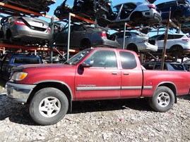 2000 Toyota Tundra SR5 Burgundy Extended Cab 4.7L AT 4WD #Z24622